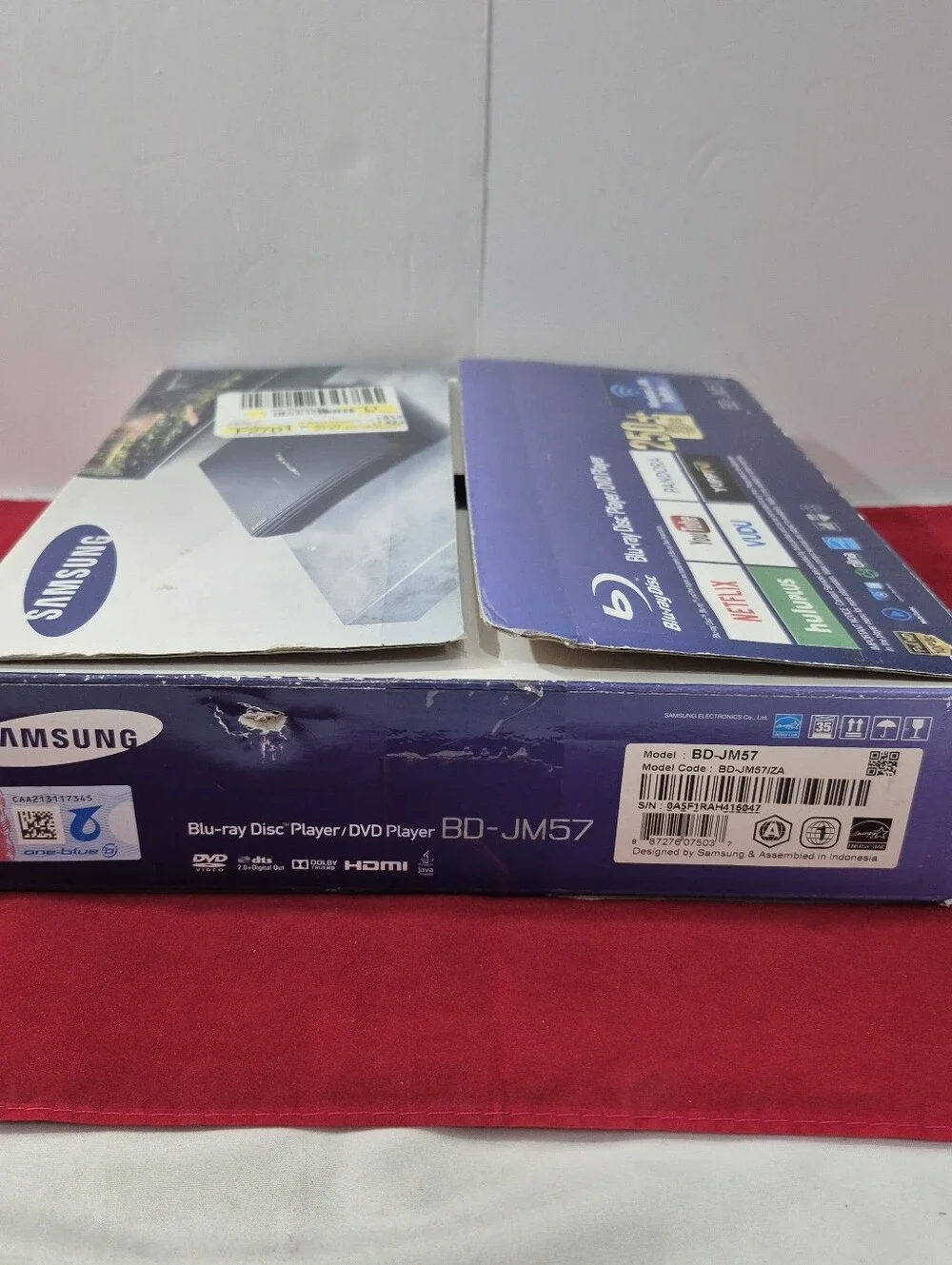 Samsung BD-JM57 Blu-ray and DVD Player with Wi-Fi Streaming Open Box